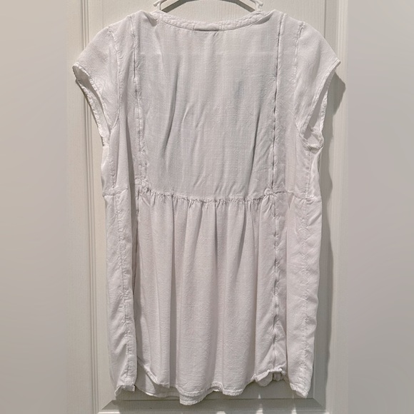 J. Jill Cap Sleeve Embroidered & Beaded Soft Rayon Tunic w Tassel Ties - Picture 6 of 11